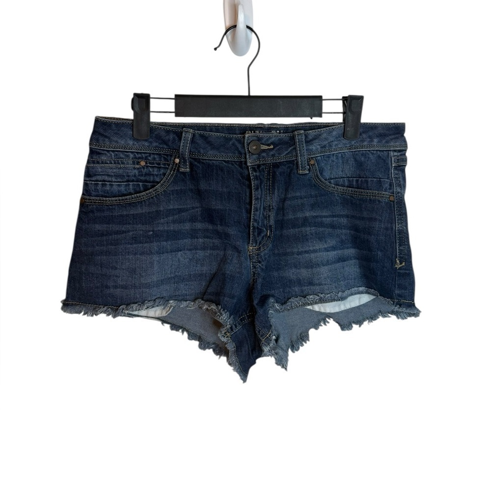 Rewash Vintage Reunion Low Rise Y2K Cutoff Denim Shorts
